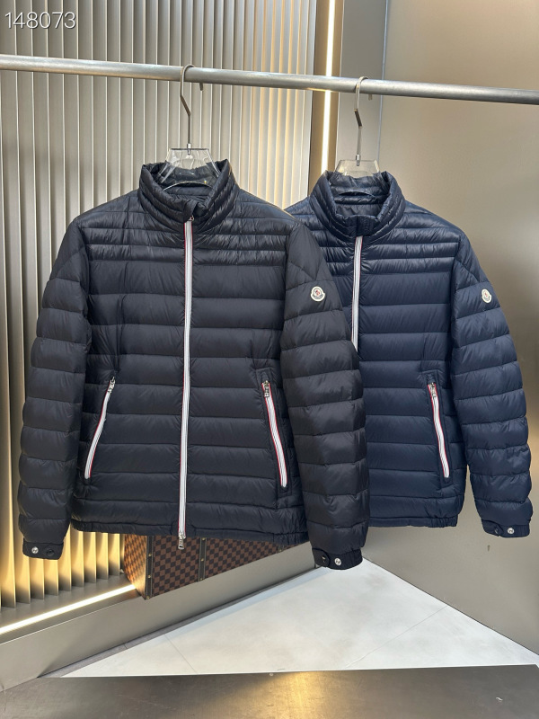 Moncler sz1-5 26yr94